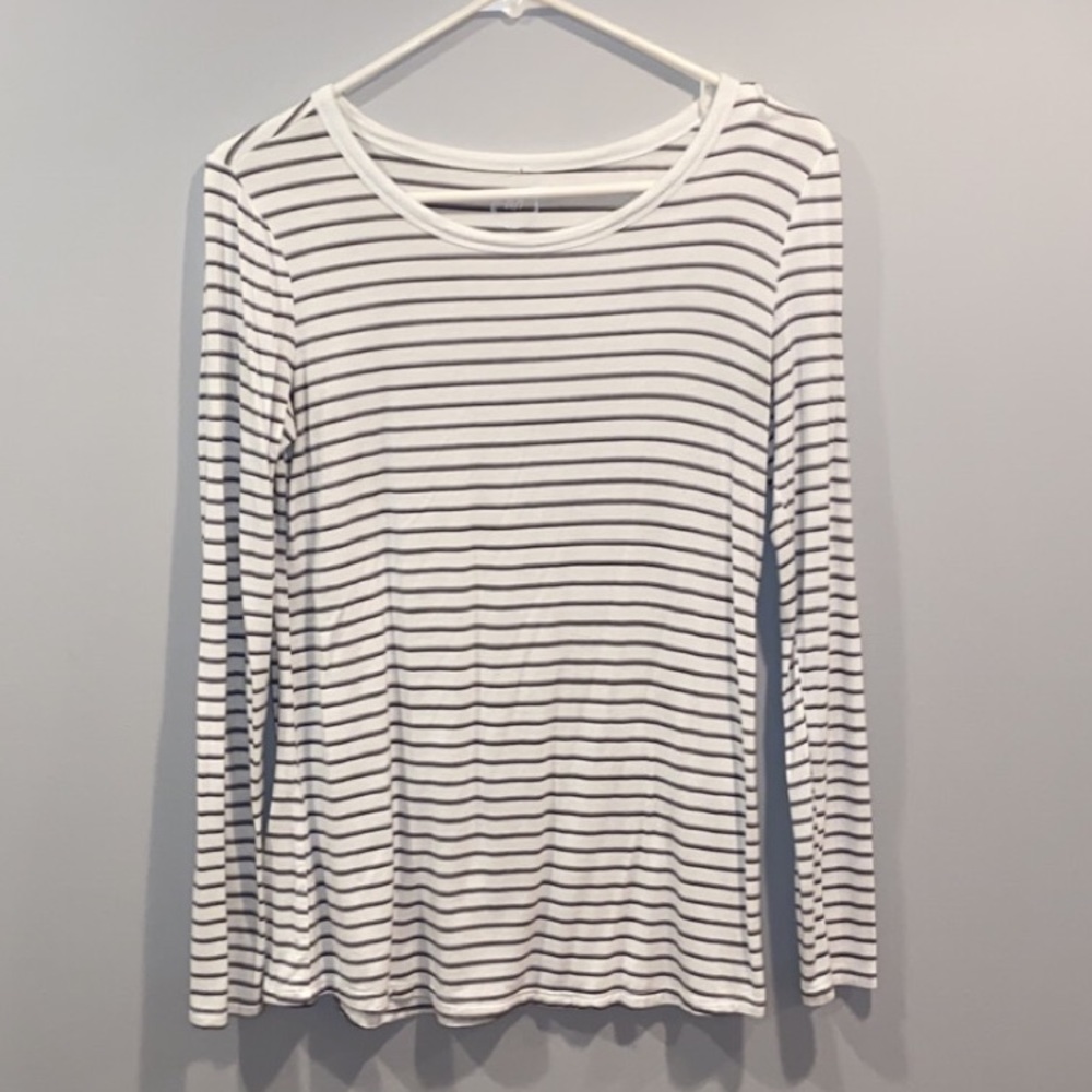 Maurices 24/7 tee!